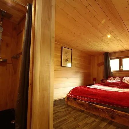 Le Chal'home, Montagne Et Nature Alpehytte Campan